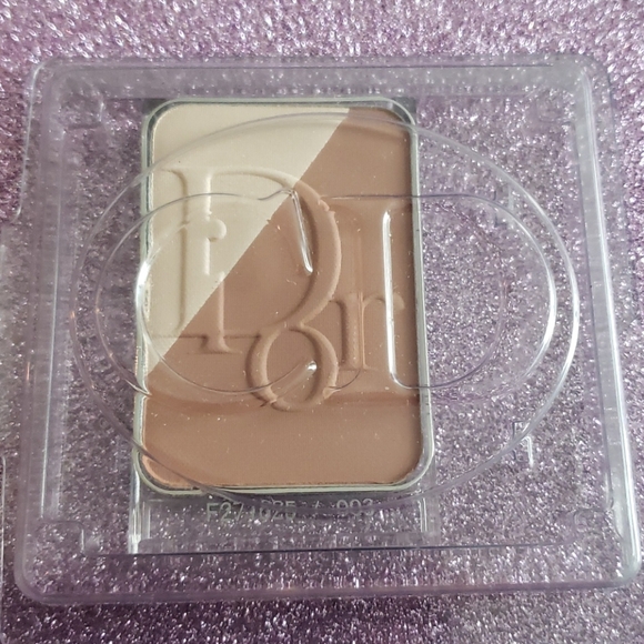 Dior Other - New Dior Bronze and Highlighter Duo 003